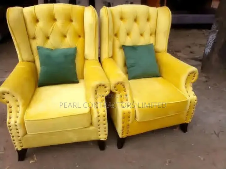 Sofa Chairs/Accent England Sofa Couches in Any Colour From