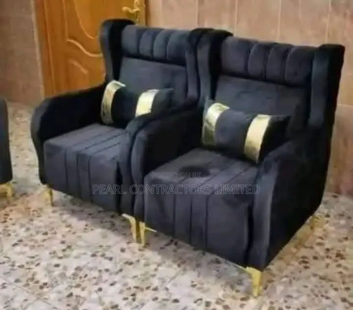 Sofa Chairs/Accent England Sofa Couches in Any Colour From