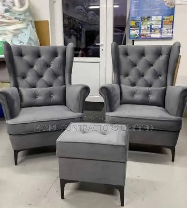 Sofa Chairs/Accent England Sofa Couches in Any Colour From