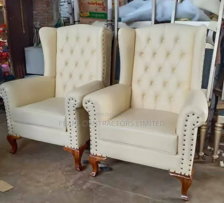 Sofa Chairs/Accent England Sofa Couches in Any Colour From