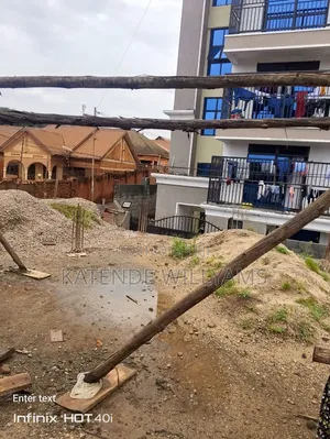 4bdrm Apartment in Masajja, Makindye for sale