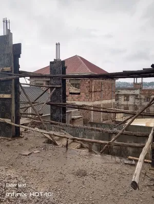 4bdrm Apartment in Masajja, Makindye for sale