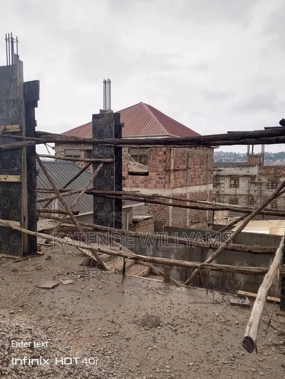 4bdrm Apartment in Masajja, Makindye for sale