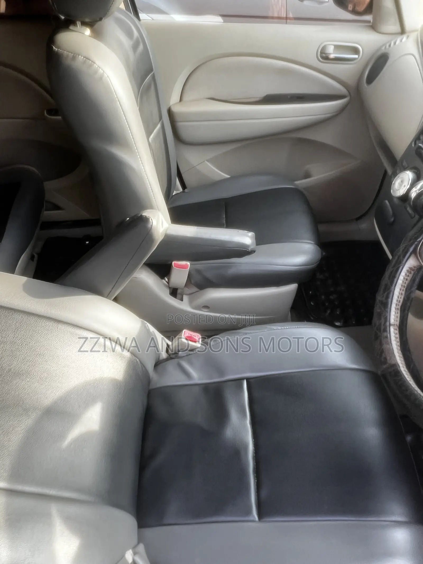 Mazda Biante 2011 Silver