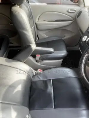 Mazda Biante 2011 Silver