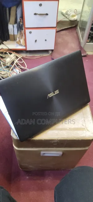 Laptop Asus X550CC 4GB Intel Core i3 HDD 320GB