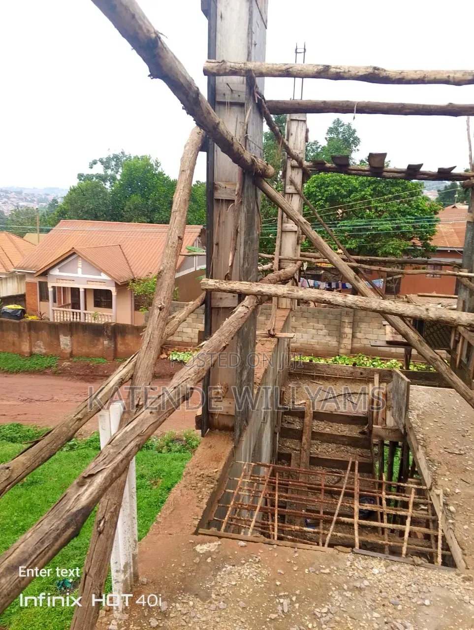 4bdrm Apartment in Masajja, Makindye for sale