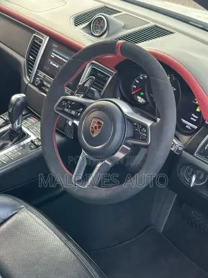 Porsche Macan GTS 2018 White