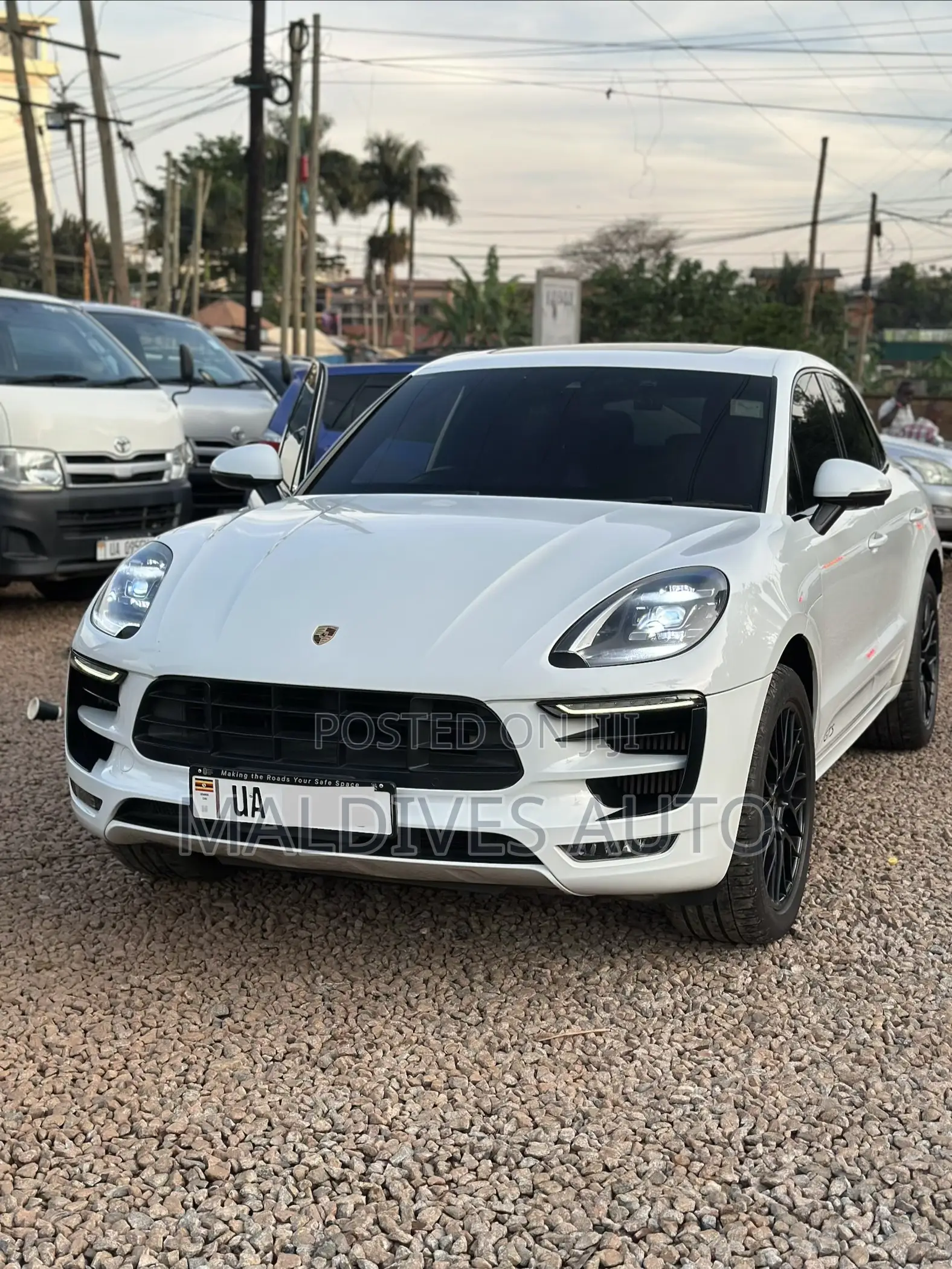 Porsche Macan GTS 2018 White