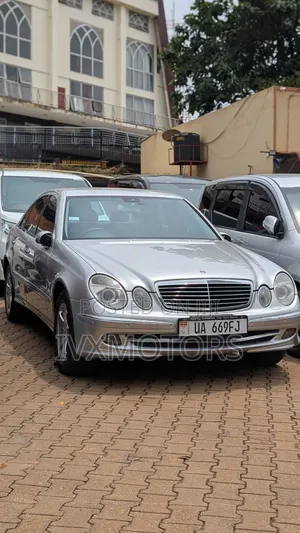 Mercedes-Benz E280 2009 Silver