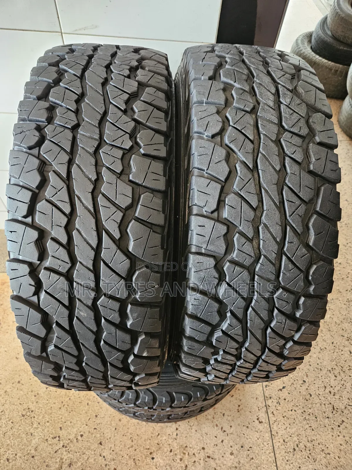 31× 10.50 R15 Dunlop Original Thailand Tires Foreign Used Tires.