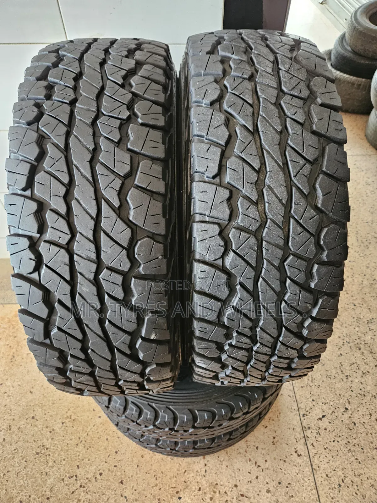 31× 10.50 R15 Dunlop Original Thailand Tires Foreign Used Tires.