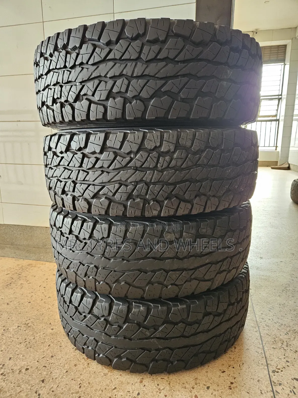 31× 10.50 R15 Dunlop Original Thailand Tires Foreign Used Tires.
