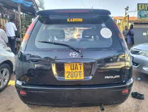 Toyota Raum 1.5 AWD 2001 Black
