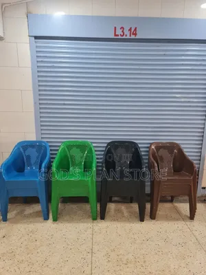 Elegant Outfield Plastic Chairs Plastic Chairs