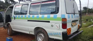 Toyota Toyoace 1999 White