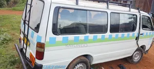 Toyota Toyoace 1999 White