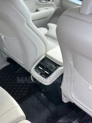 Volvo XC90 2018 Blue