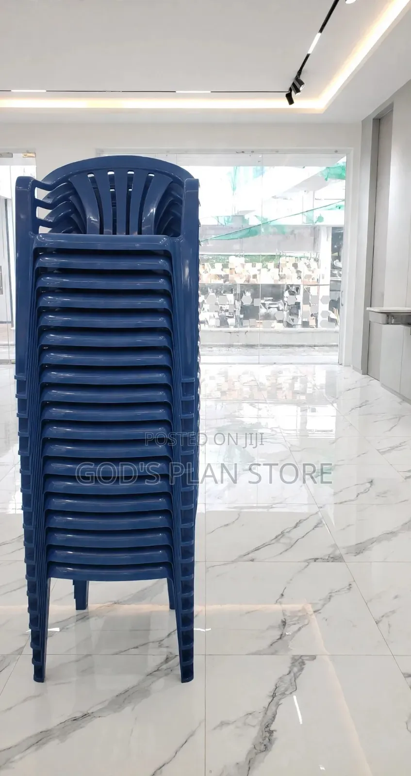 Crown Express Plastic Chairs Plastic Chairs
