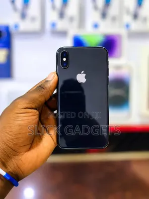Apple iPhone X 64 GB Black