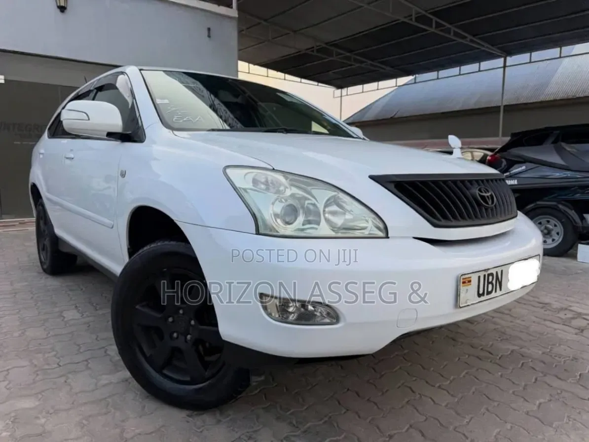 Toyota Harrier 2007 White