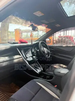 Toyota Harrier 2017 White
