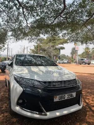 Toyota Harrier 2017 White