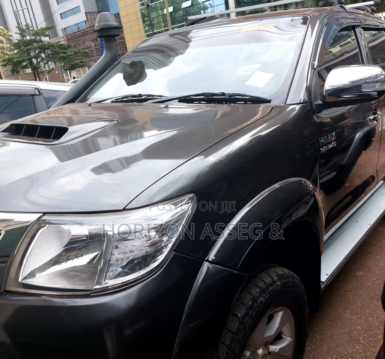 Toyota Hilux 2014 Black
