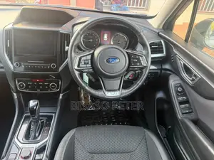 Subaru Forester 2019 Silver