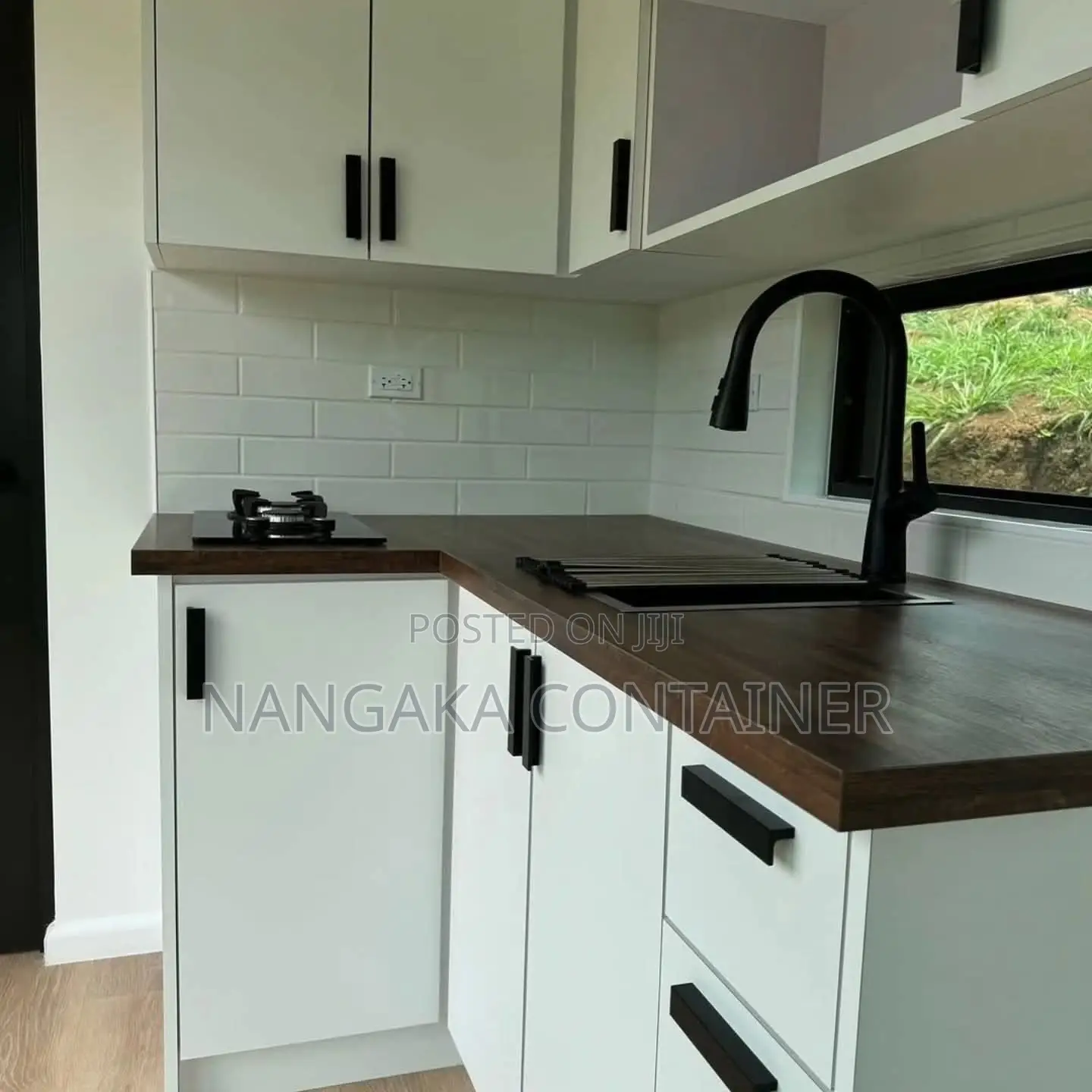 2bdrm Bungalow in Central Division for sale