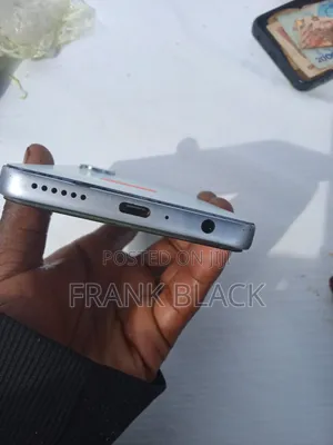 Tecno Camon 19 128 GB Blue