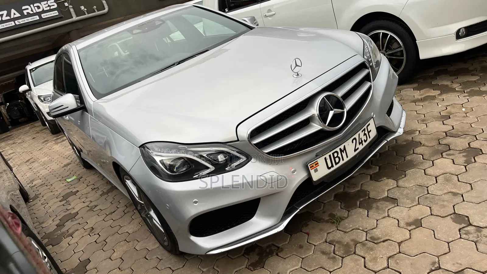 Mercedes-Benz E300 2011 Silver