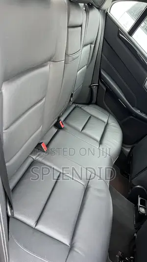 Mercedes-Benz E300 2011 Silver