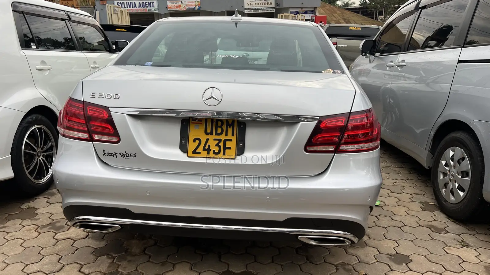 Mercedes-Benz E300 2011 Silver