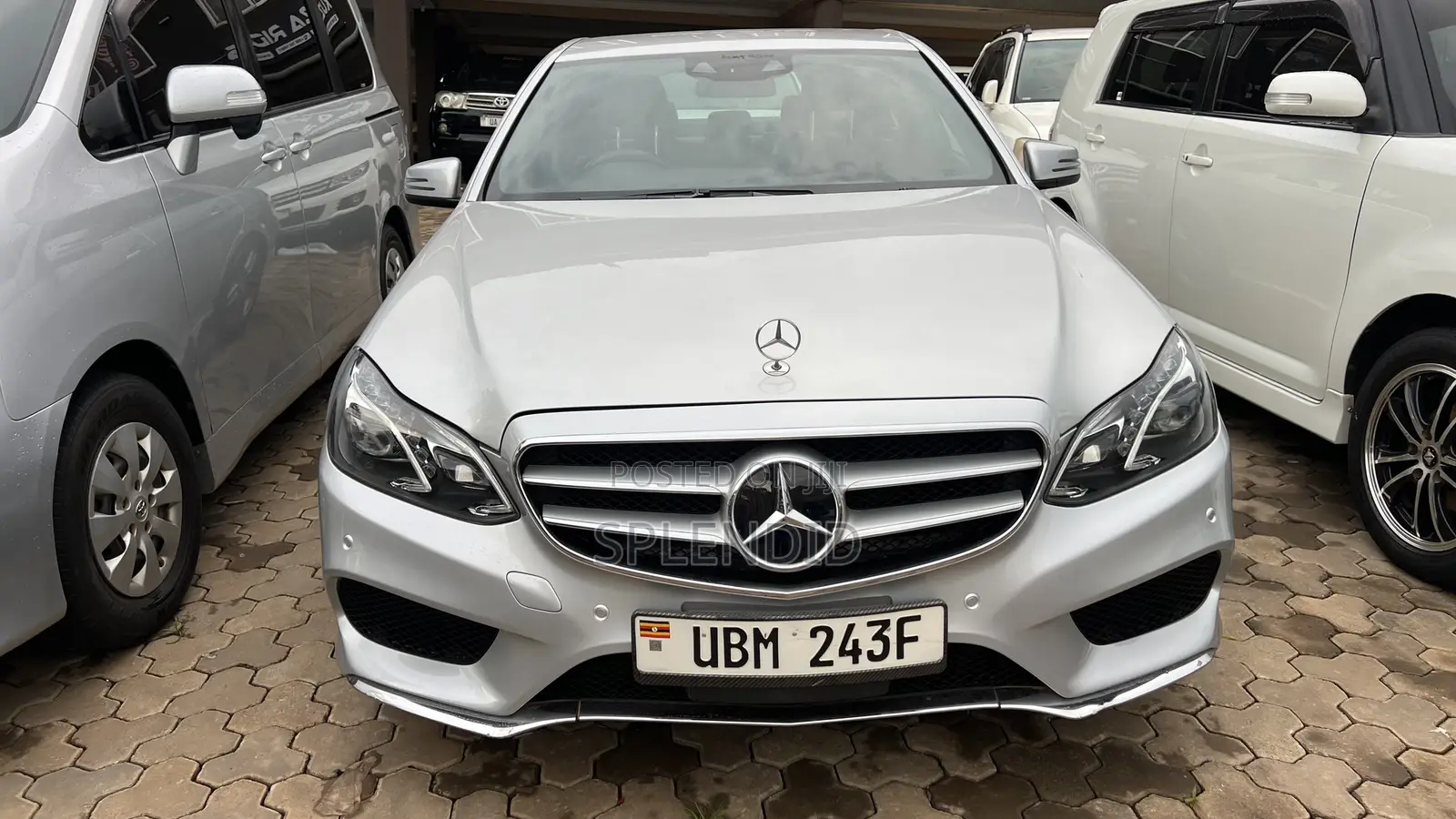 Mercedes-Benz E300 2011 Silver