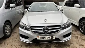 Mercedes-Benz E300 2011 Silver