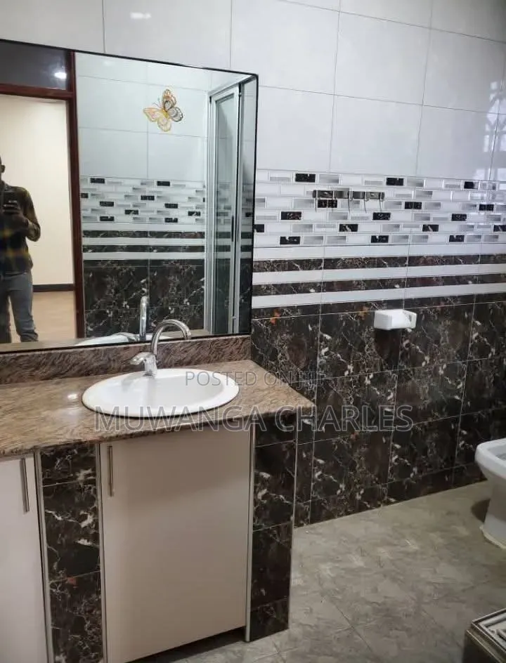 3bdrm Apartment in Fs Properties Ltd, Nakawa for rent