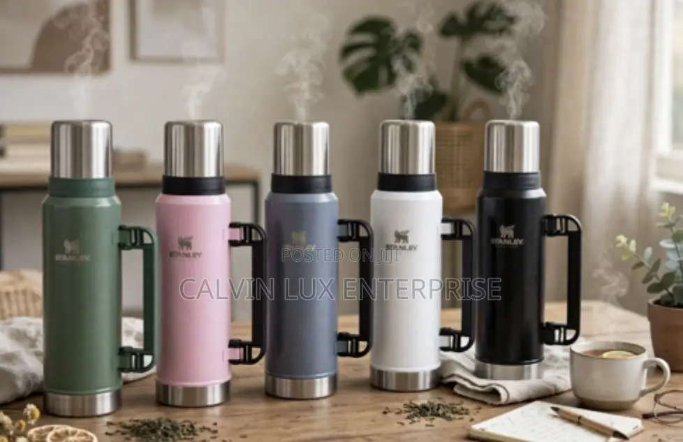 Stanley Classic Vacuum Flask 1.4L - Keeps Hot 24hrs Cold 24hrs