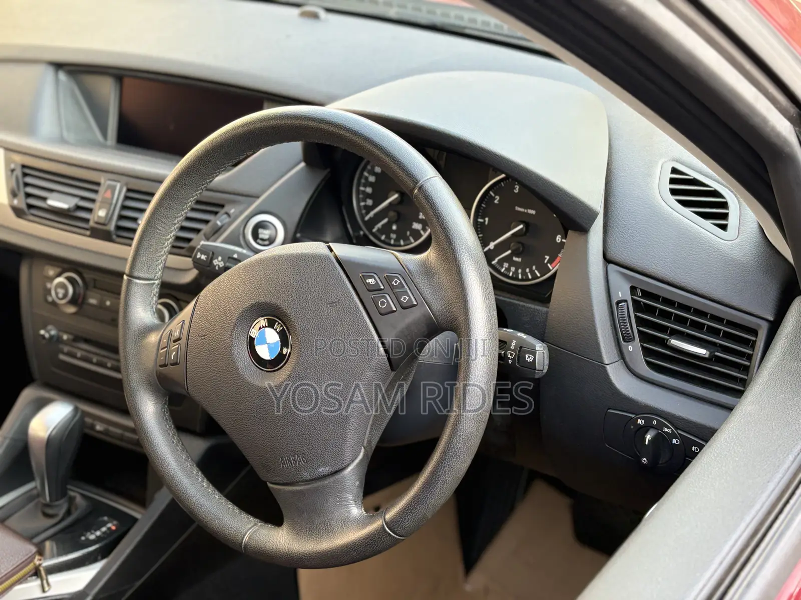 BMW X1 sDrive28i 4dr SUV (2.0L 4cyl Turbo 8A) 2014 Red