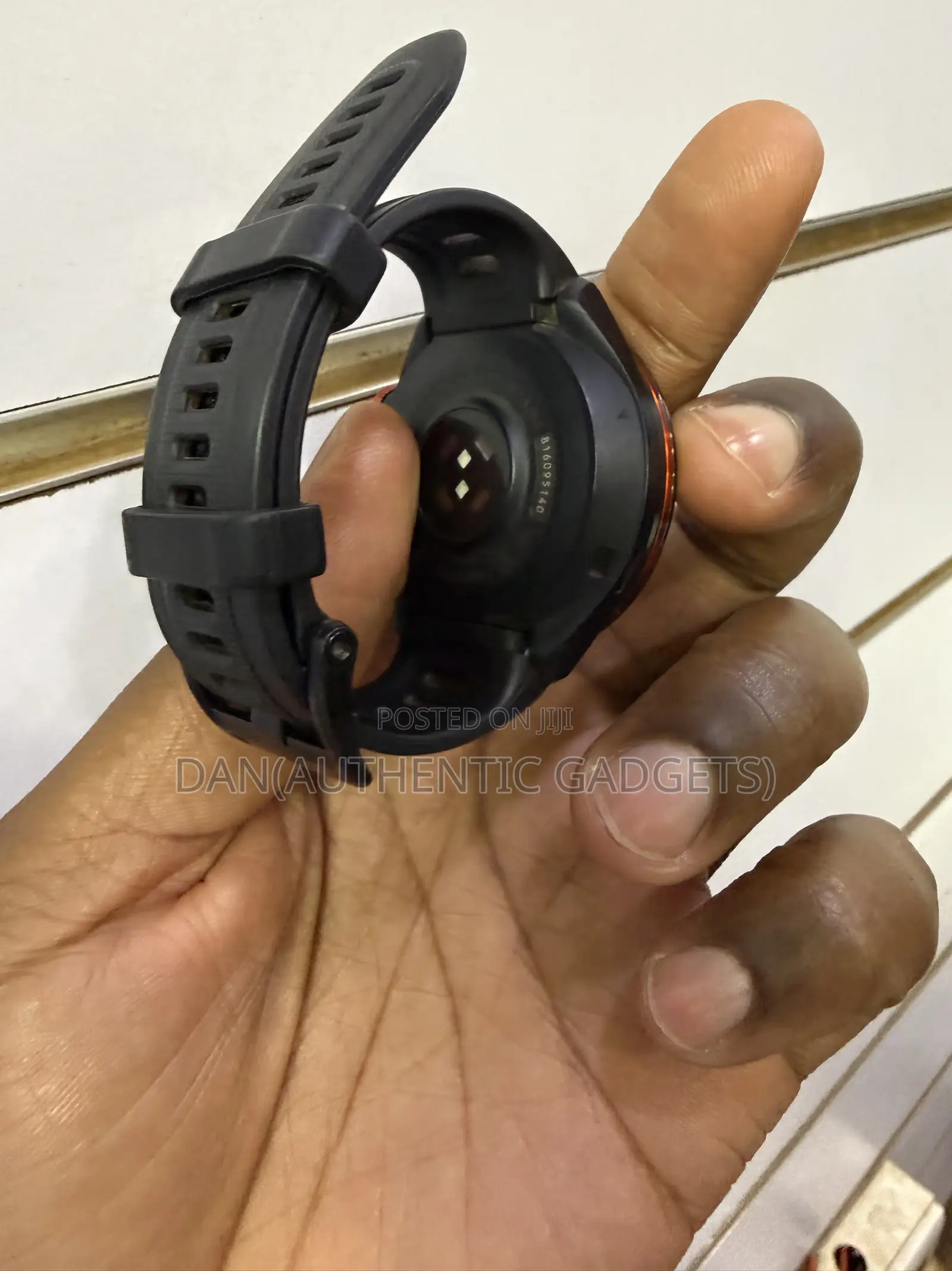 Uk Used Garmin Approach S70 2025 Model in Good Condition