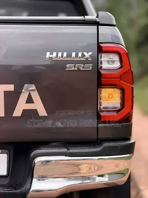 Toyota Hilux Revo Double Cab Deisel 2.8 RWD 2018 Gray