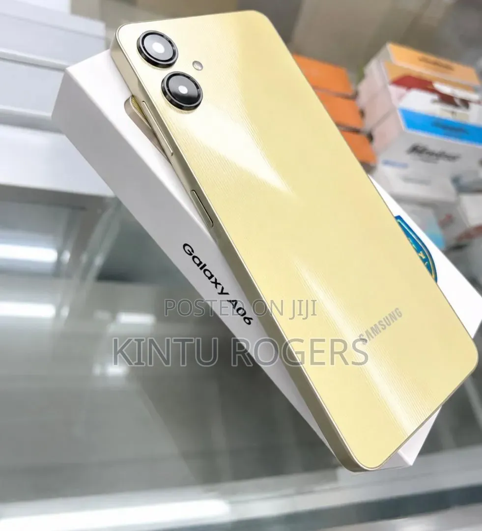 New Samsung Galaxy A06 128 GB Gold