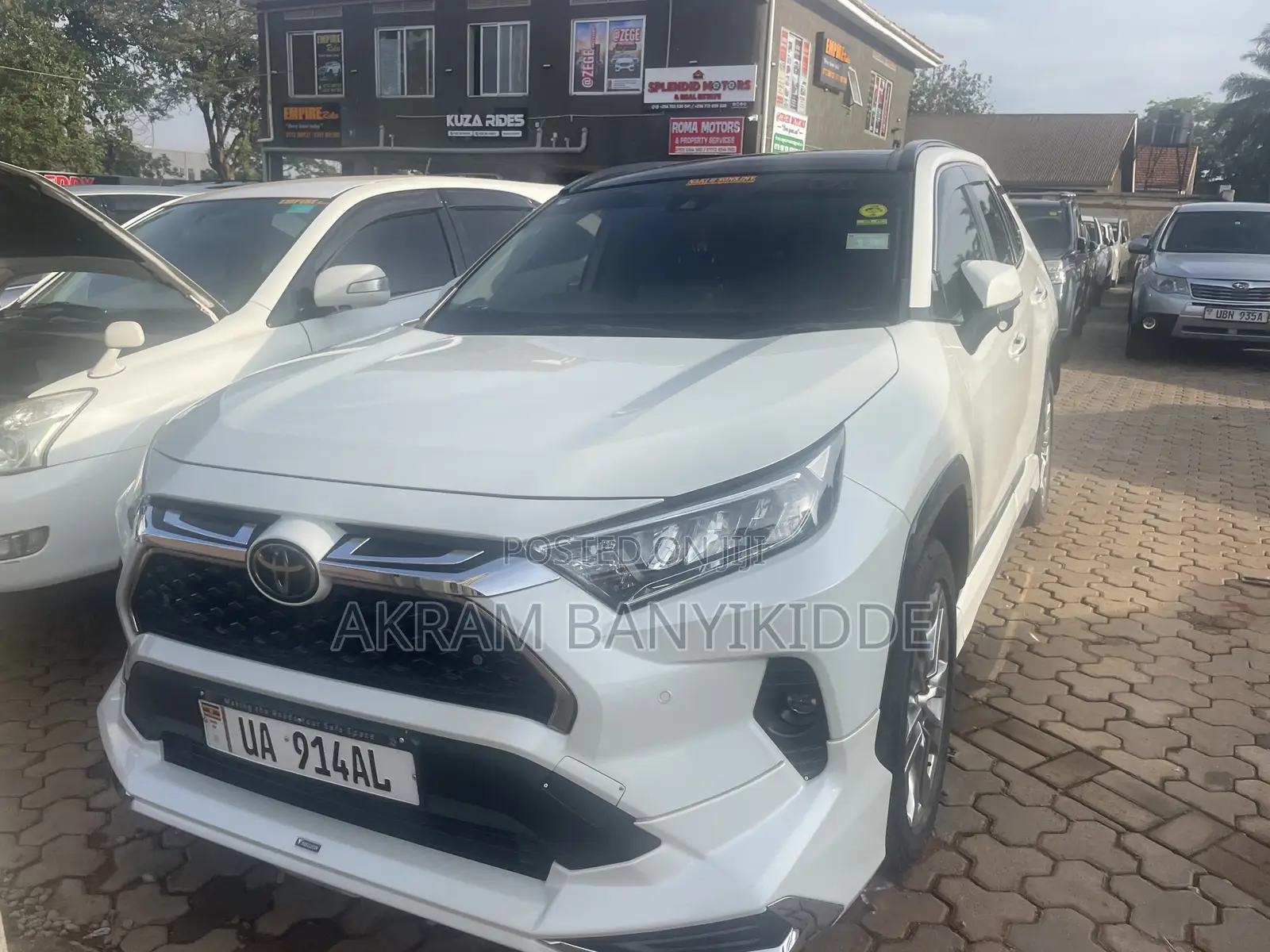 Toyota RAV4 2019 White