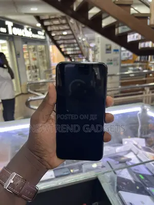 Apple iPhone 11 Pro Max 64 GB Black