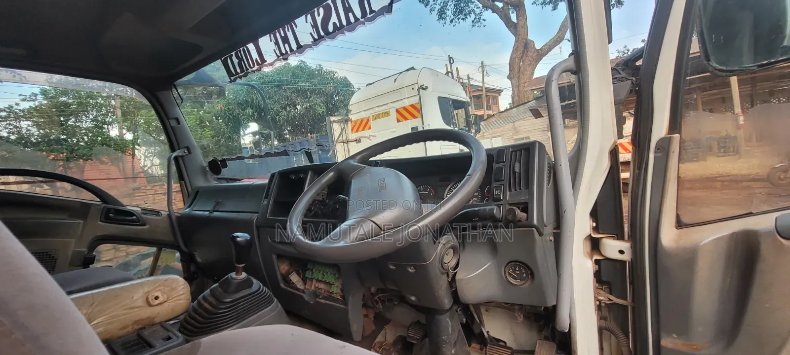 Isuzu Truck 2020 White