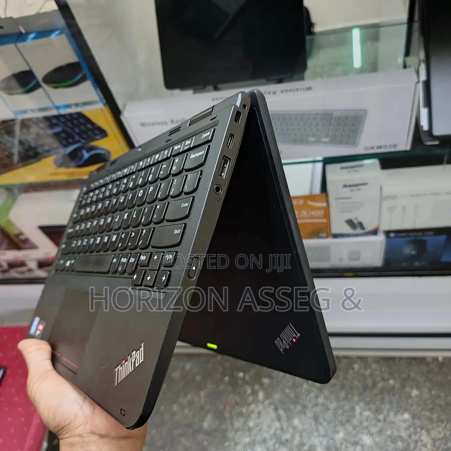 New Laptop Lenovo Yoga 11e 4GB Intel Core i5 SSD 256GB