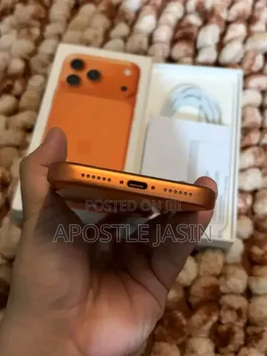New Apple iPhone 17 Pro Max 256 GB Orange