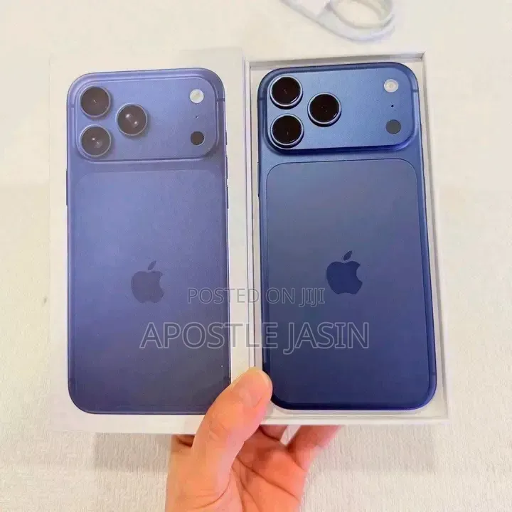 New Apple iPhone 17 Pro Max 256 GB Blue