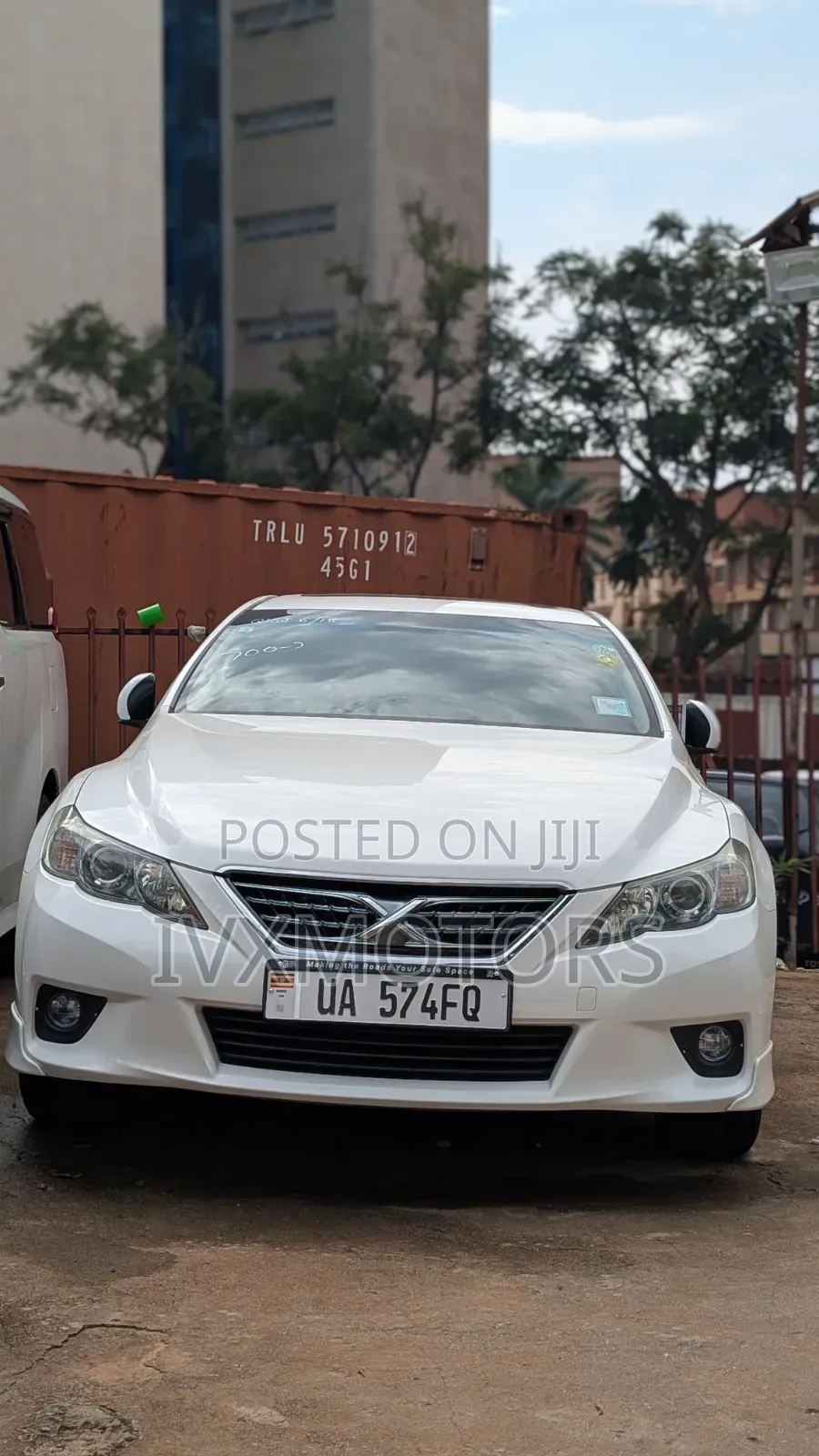 Toyota Mark X 2.5 AWD 2011 White