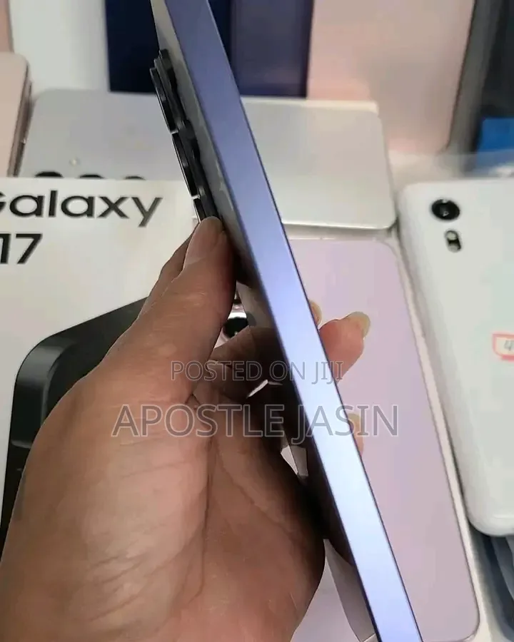 New Samsung Galaxy S26 Ultra 5G 1 TB Purple